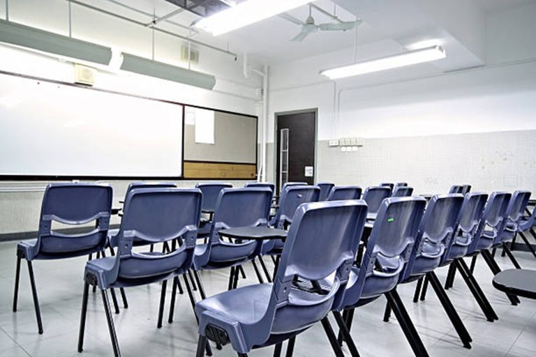 不論是開課、辦講座或企業培訓，選對租教室能讓流程更順，透過彈性的台北租場地選擇，快速找到合適空間，從小型課程到大型活動，善用租教室與台北租場地資源，規劃活動更有效率。